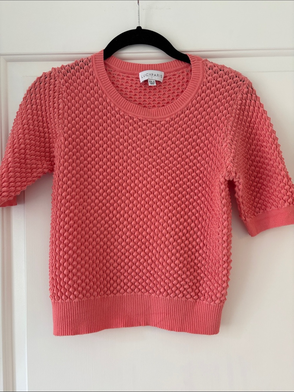 Preowned  Lucy Paris Coral Textured Short-Sleeve Sweater
